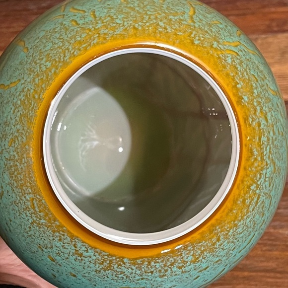 Hand Blown Studio Art Cased Glass 9" VASE Applied Overlay Green w/ Red Drizzle - Picture 7 of 10